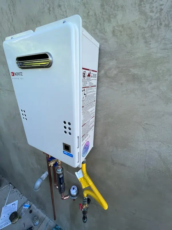 Tankless water heater installation for Knechts homes